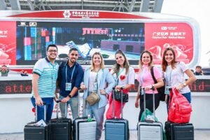 guangzhou-vs-hong-kong-furniture-buyers-guide (2)
